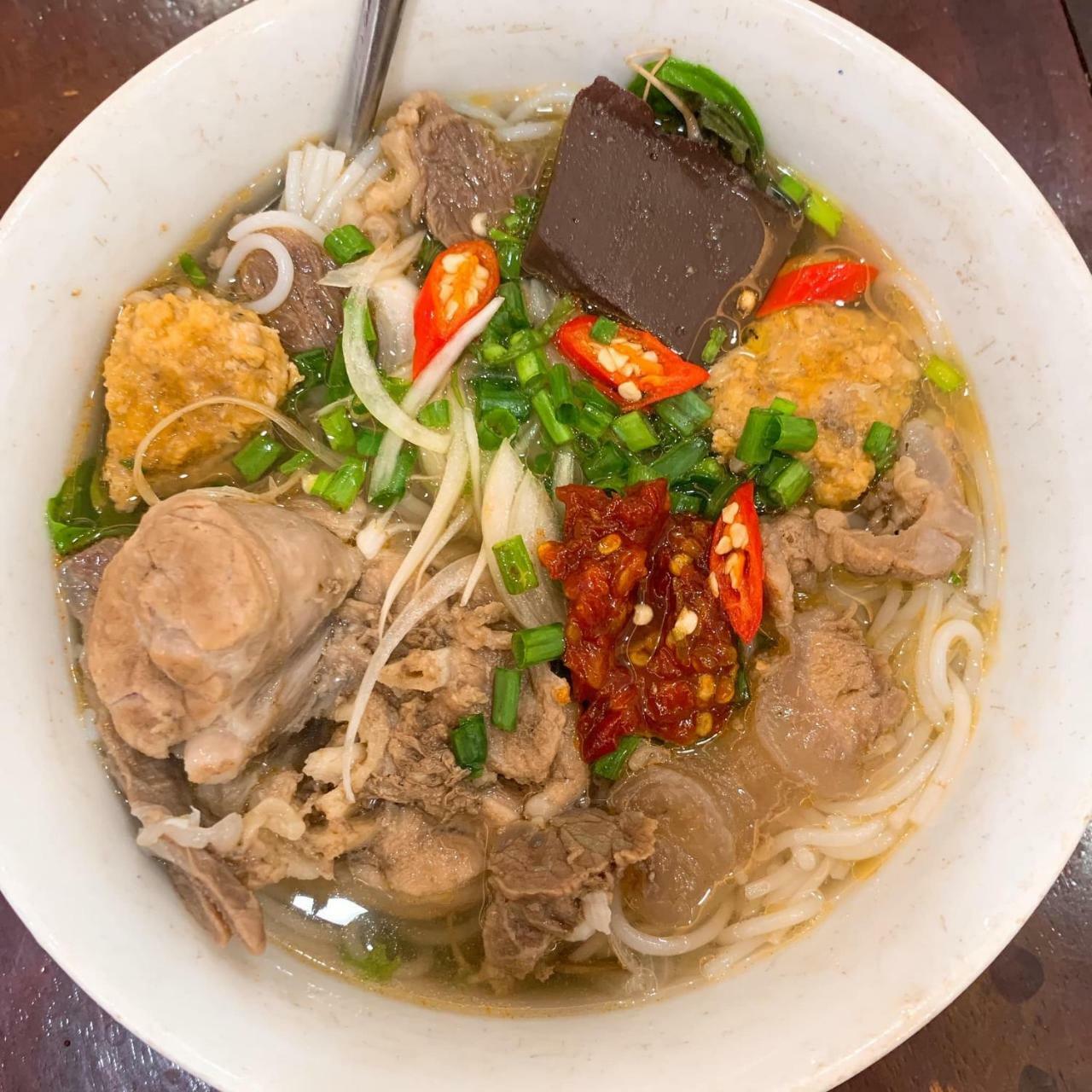 Viet Hostel Hue Eksteriør bilde